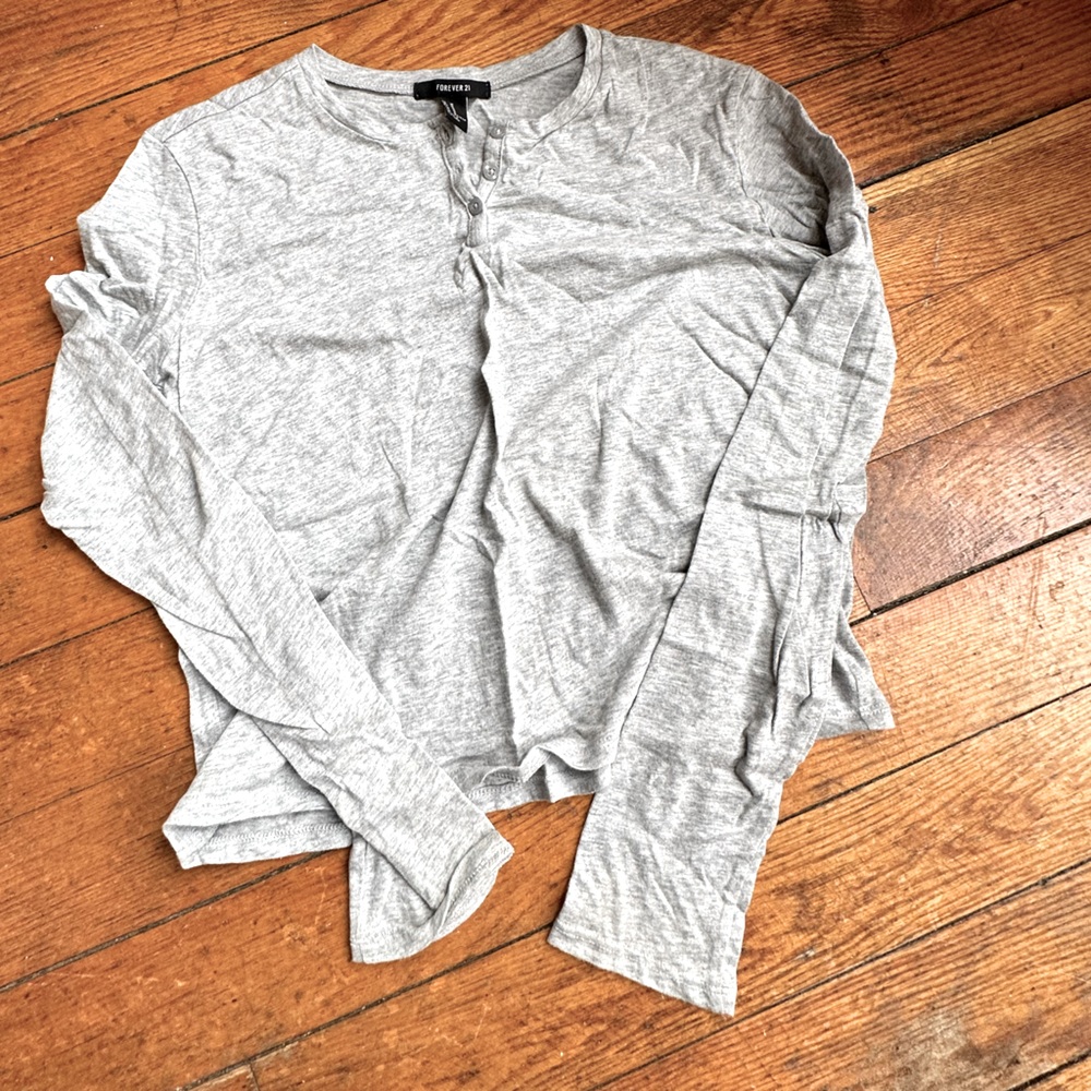 Thin long sleeve